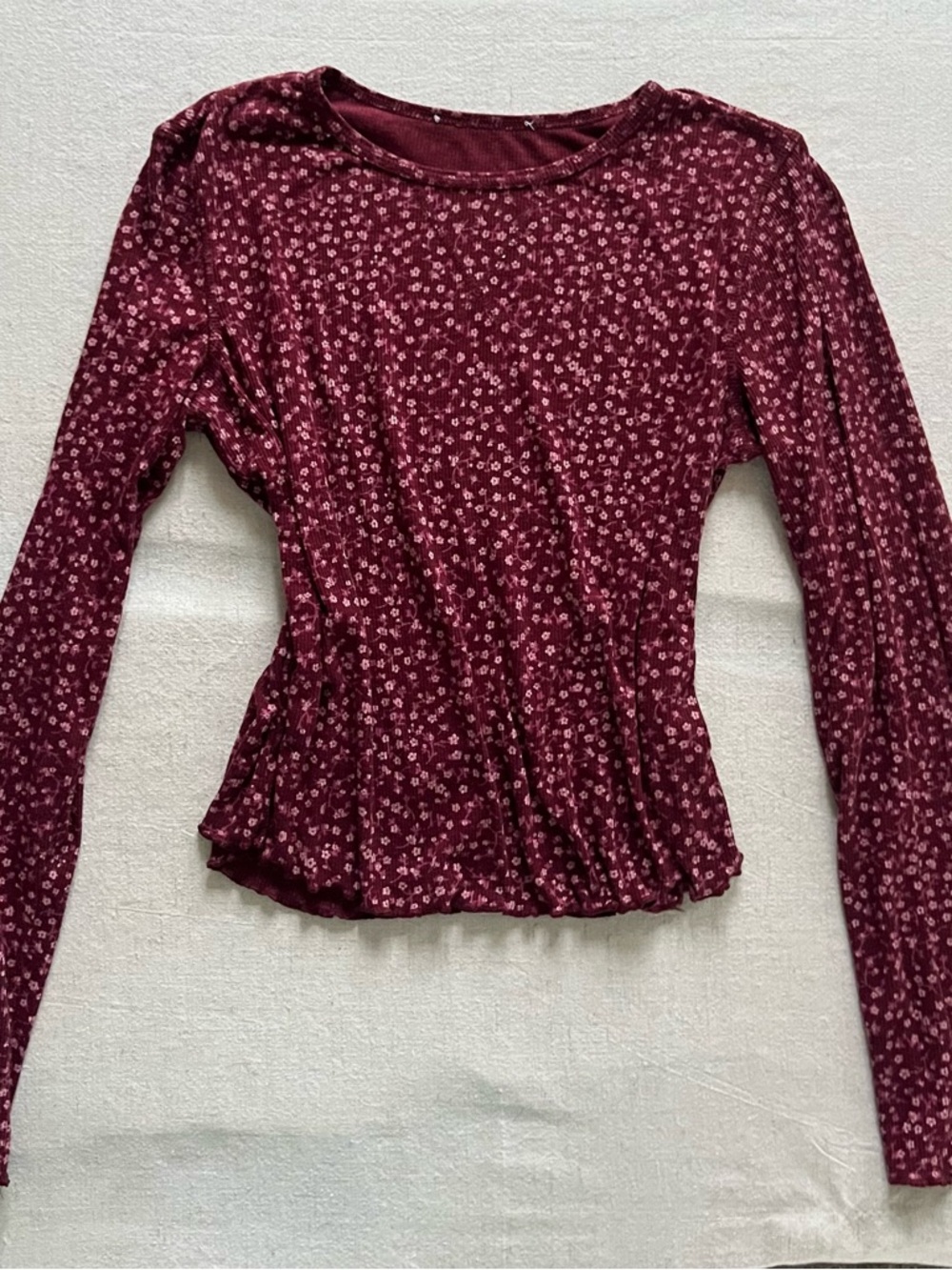Floral Ribbed Long Sleeve Lettuce Hem Top - Burgundy / Maroon